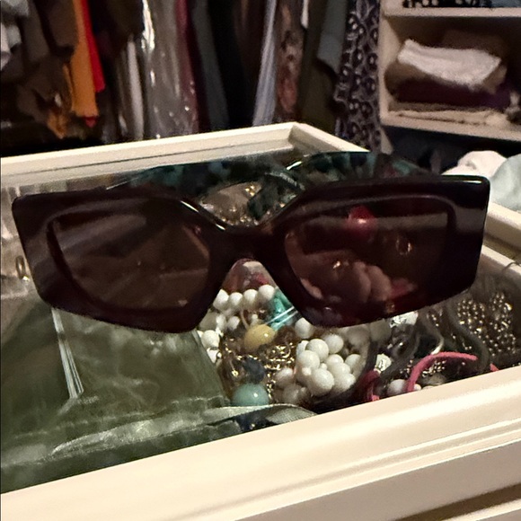 Prada Eyewear Women\'s PR 15YS Sunglasses - like new, barely worn condition main image 14